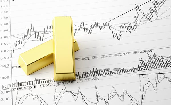 中报披露、股价闪崩，和黄医药(00013)为何仍吸引南下资金加速买入？
